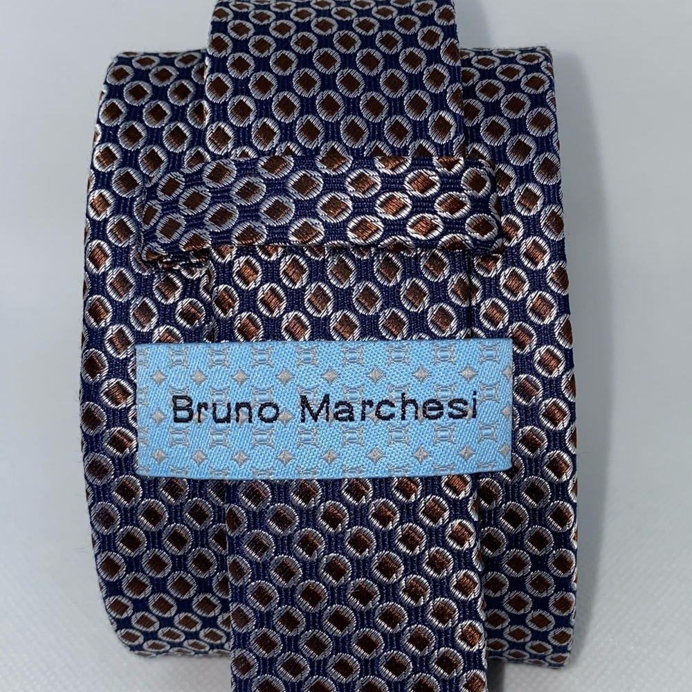 ✨SOLD Bruno Marchesi silk tie - Picture 1 of 3